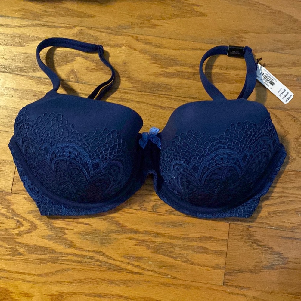 Victoria Secret lace bra panty set Lined Demi Dark blue 32DDD
